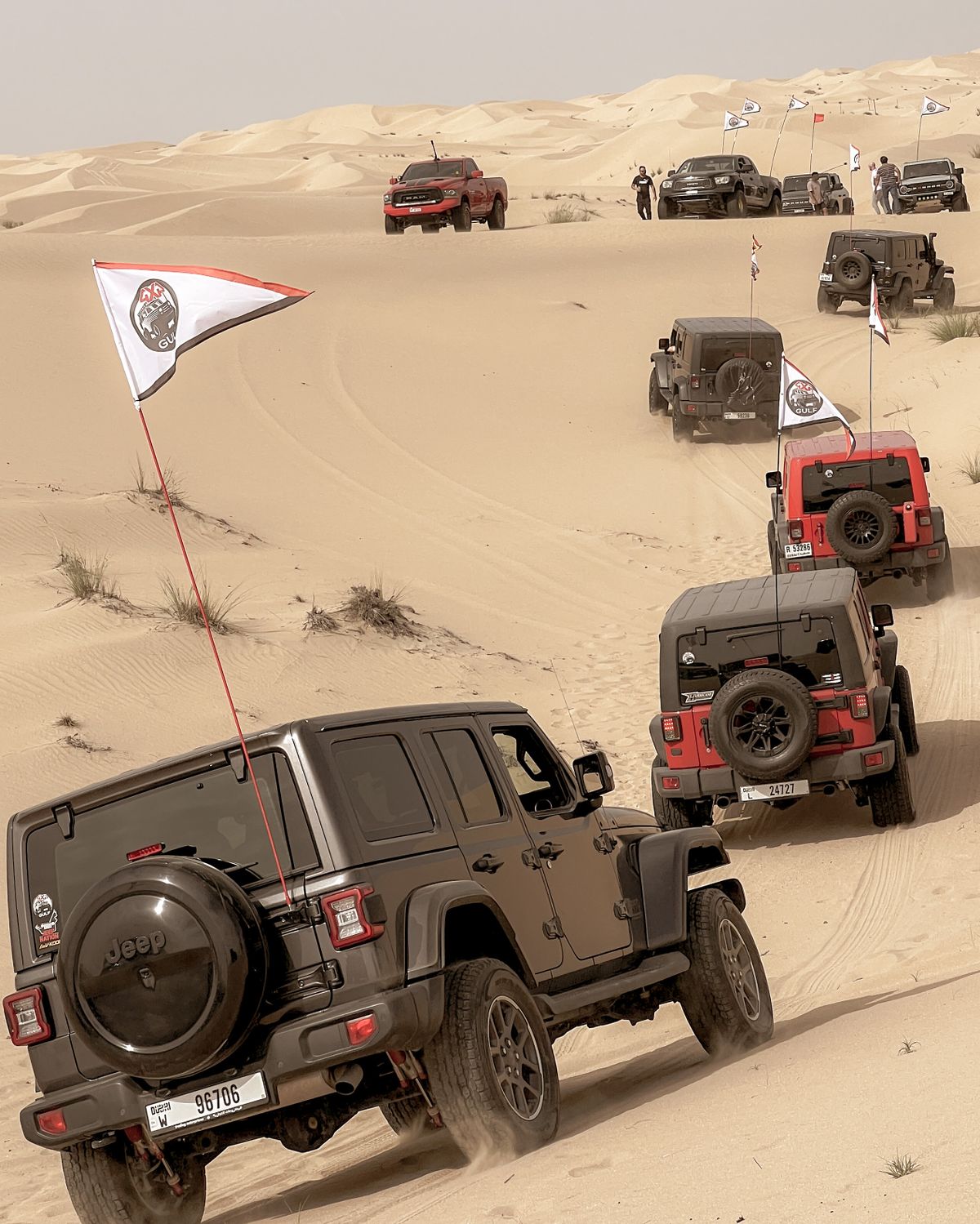 A 4×4 carving through the Sharjah dunes